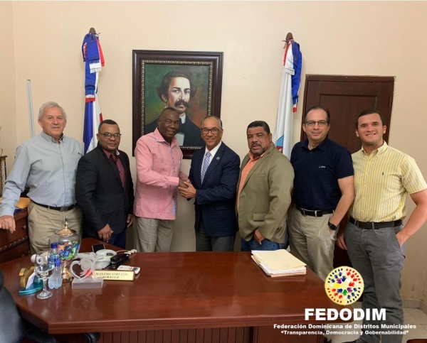 La Federación Dominicano de Distritos Municipales realizó hoy la tercera reunión...