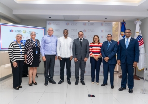 FEDODIM y el Defensor del Pueblo firman convenio para fortalecer la participación ciudadana