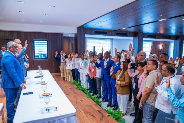 CON CU&Oacute;RUM HIST&Oacute;RICO DEL 93% DE LOS ALCALDES DISTRITALES, FEDODIM ELIGE NUEVA DIRECTIVA NACIONAL PARA EL PER&Iacute;ODO 2026-2028 ENCABEZADA POR LIONCITO JOSE, PRESIDENTE Y AL DR. PEDRO RICHARDSON DIRECTOR EJECUTIVO