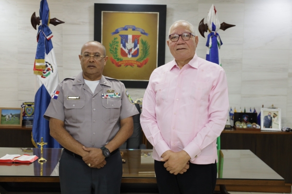 Alcaldes pedáneos recibirán capacitación nacional con respaldo de la Policía Nacional y FEDODIM
